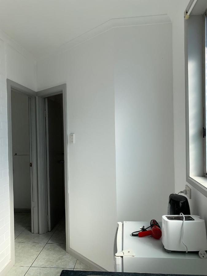 Beaconsfield Lodge Motel ภายนอก รูปภาพ