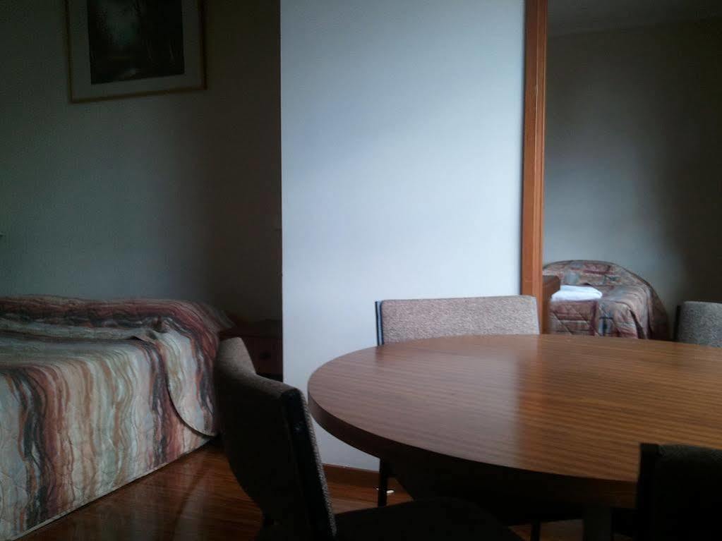 Beaconsfield Lodge Motel ภายนอก รูปภาพ